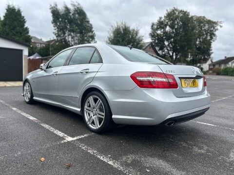 Mercedes-Benz E Class E250 CDI BLUEEFFICIENCY SPORT 2