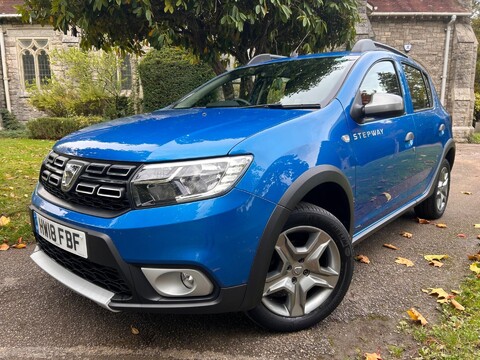 Dacia Sandero Stepway LAUREATE TCE 15