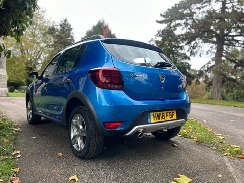 Dacia Sandero Stepway LAUREATE TCE 2