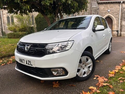 Dacia Sandero LAUREATE TCE 13