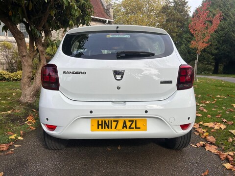 Dacia Sandero LAUREATE TCE 19