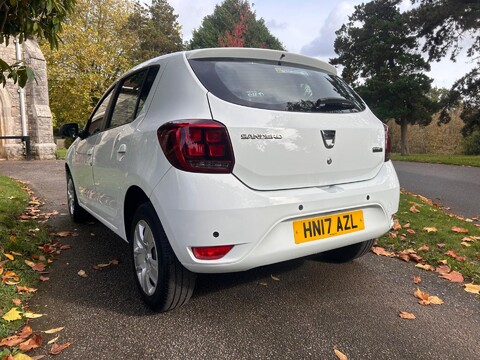 Dacia Sandero LAUREATE TCE 21