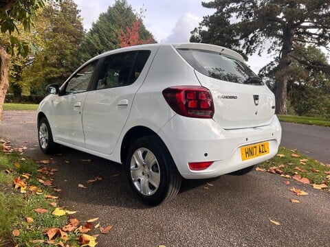 Dacia Sandero LAUREATE TCE 22