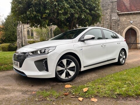 Hyundai IONIQ PREMIUM 17