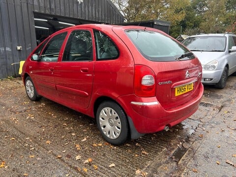 Citroen Xsara Picasso DESIRE 16V 8