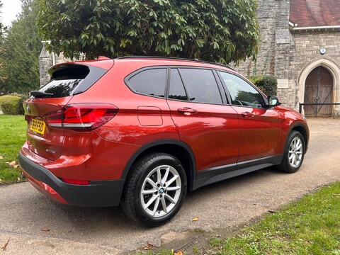 BMW X1 SDRIVE18I SE 19