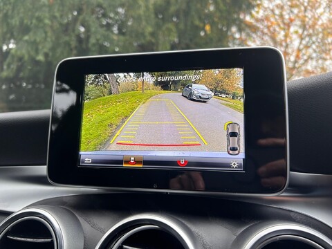 Mercedes-Benz C Class C200 D AMG LINE 4