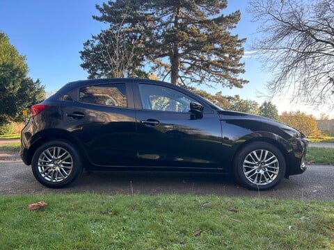 Mazda 2 SPORT MHEV 16