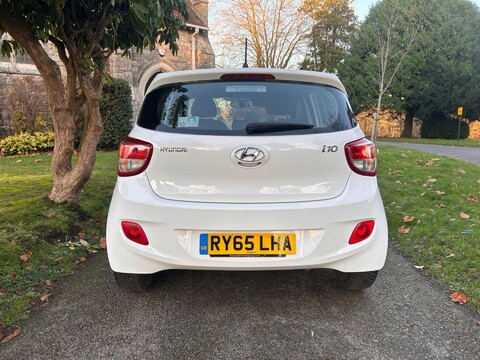 Hyundai i10 SE 18