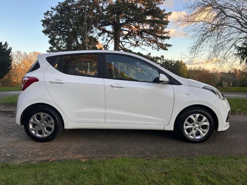 Hyundai i10 SE 14