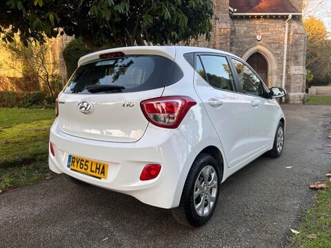 Hyundai i10 SE 17