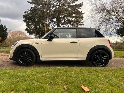 Mini Hatch COOPER S SPORT 17