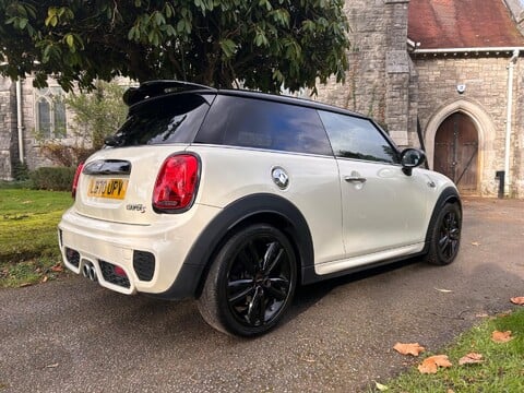 Mini Hatch COOPER S SPORT 18