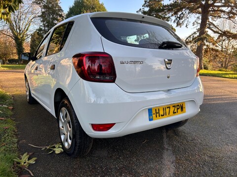 Dacia Sandero AMBIANCE SCE 2