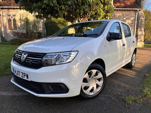 Dacia Sandero AMBIANCE SCE 12