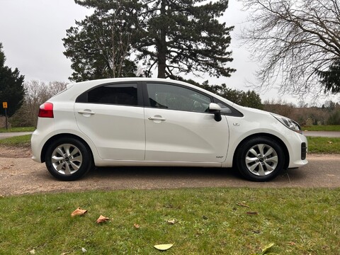 Kia Rio SR7 13