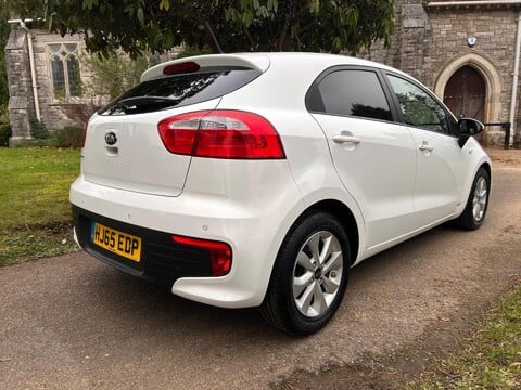 Kia Rio SR7 15