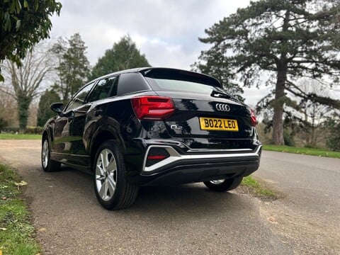 Audi Q2 TFSI S LINE 2