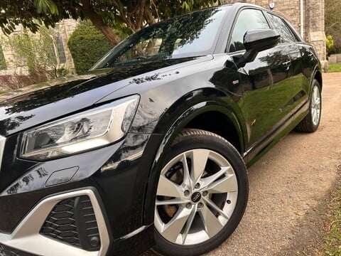 Audi Q2 TFSI S LINE 49