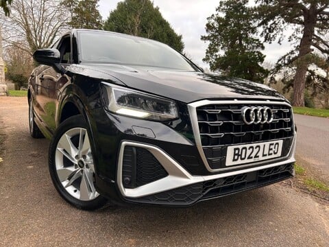 Audi Q2 TFSI S LINE 12