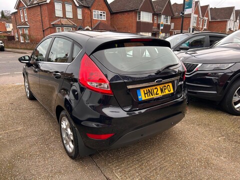 Ford Fiesta ZETEC 16V 3