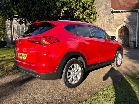 Hyundai TUCSON GDI SE NAV 17