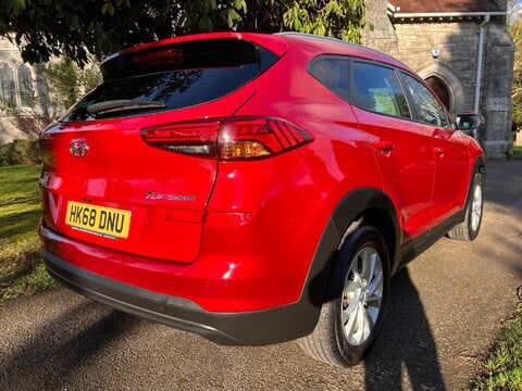 Hyundai TUCSON GDI SE NAV 18