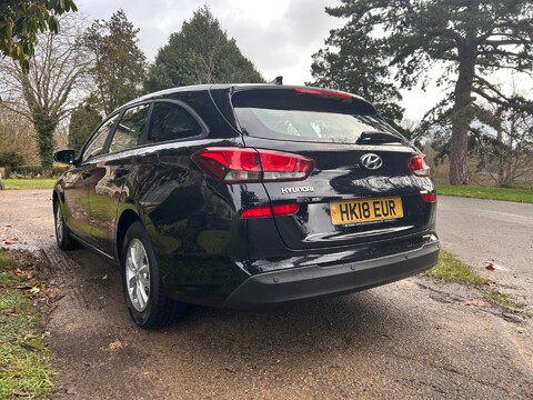 Hyundai i30 T-GDI S 2