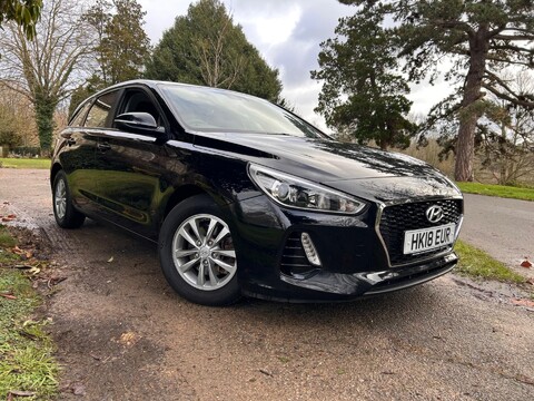 Hyundai i30 T-GDI S 11