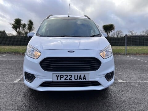 Ford Transit Courier LIMITED 11