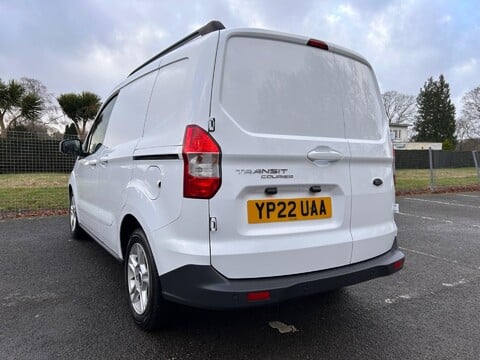 Ford Transit Courier LIMITED 23