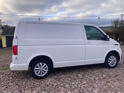 Volkswagen Transporter T28 TDI P/V HIGHLINE 3