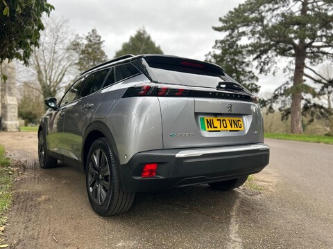 Peugeot 2008 GT 2