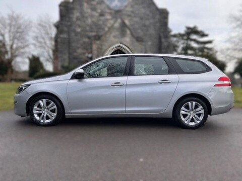 Peugeot 308 BLUE HDI S/S SW ACTIVE 15