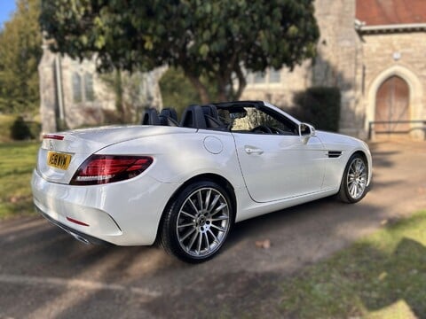 Mercedes-Benz SLC SLC 180 AMG LINE 13