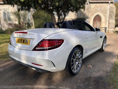 Mercedes-Benz SLC SLC 180 AMG LINE 14