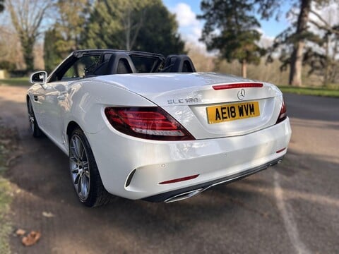 Mercedes-Benz SLC SLC 180 AMG LINE 16