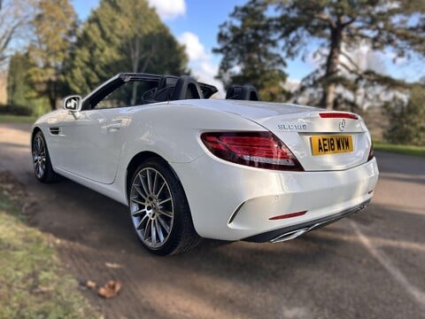 Mercedes-Benz SLC SLC 180 AMG LINE 17