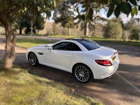 Mercedes-Benz SLC SLC 180 AMG LINE 20