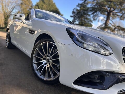 Mercedes-Benz SLC SLC 180 AMG LINE 43