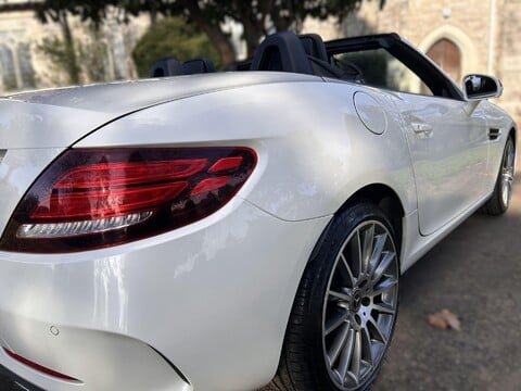 Mercedes-Benz SLC SLC 180 AMG LINE 46