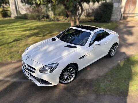 Mercedes-Benz SLC SLC 180 AMG LINE 19