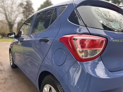 Hyundai i10 S BLUE DRIVE 26