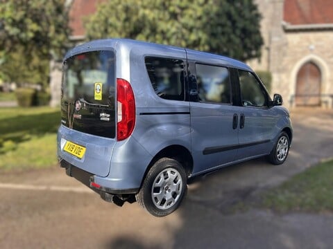 Fiat Doblo 16V ACTIVE COMBI 21