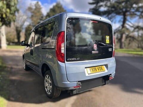 Fiat Doblo 16V ACTIVE COMBI 25