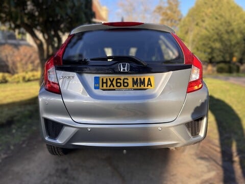 Honda Jazz I-VTEC SE 16