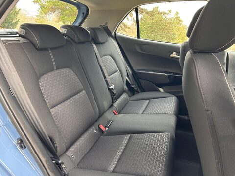 Kia Picanto 3 8