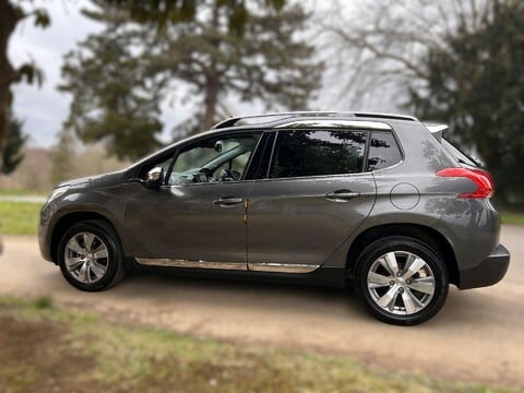 Peugeot 2008 S/S ALLURE 16