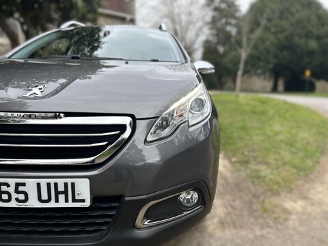 Peugeot 2008 S/S ALLURE 44