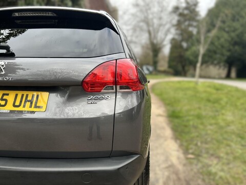Peugeot 2008 S/S ALLURE 46